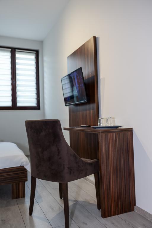 Luxe Stay Targu Mures Ngoại thất bức ảnh